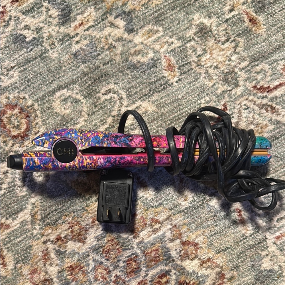 CHI Multicolor Ceramic Flat Iron - Splash Print Hair Straightener (Multicolor)